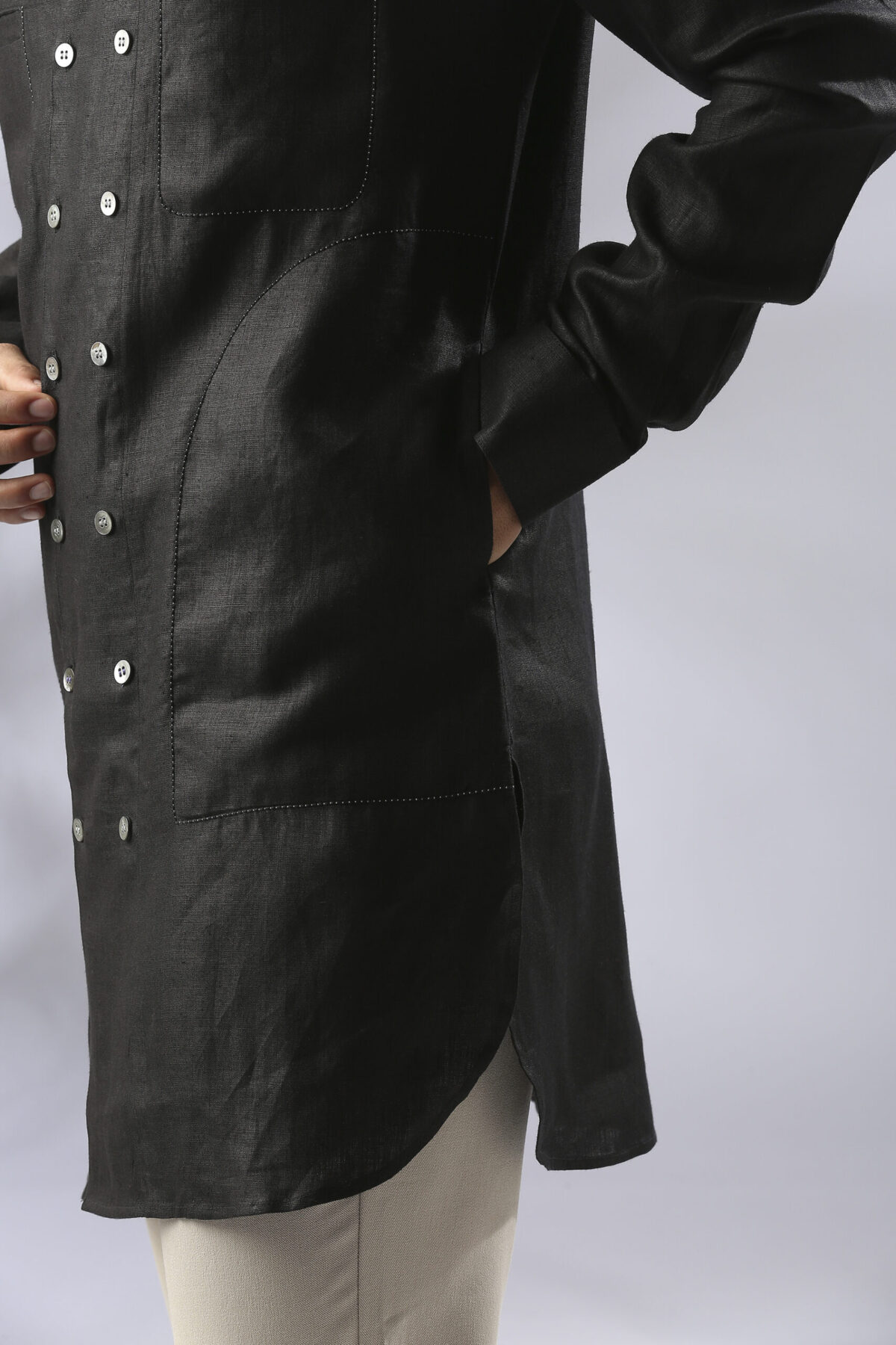 BLabel_Ashoka_Black_5