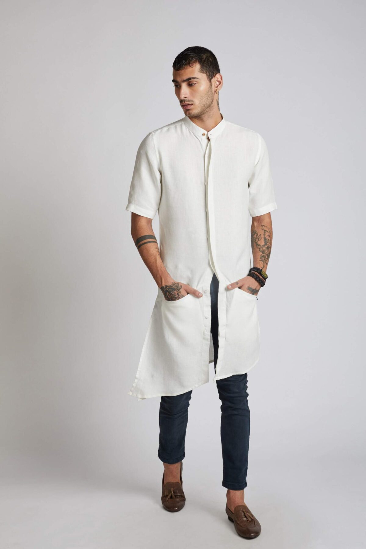 Metamorphosis_White_Mens_Kurta_Blabel_1